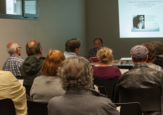 Josep Gerona comenta poemes del poeta palestí Mahmud Darwix