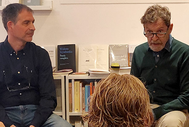 Presentación del libro «Les arrels de la nit» de Joan Buixeda en Sant Just Desvern.