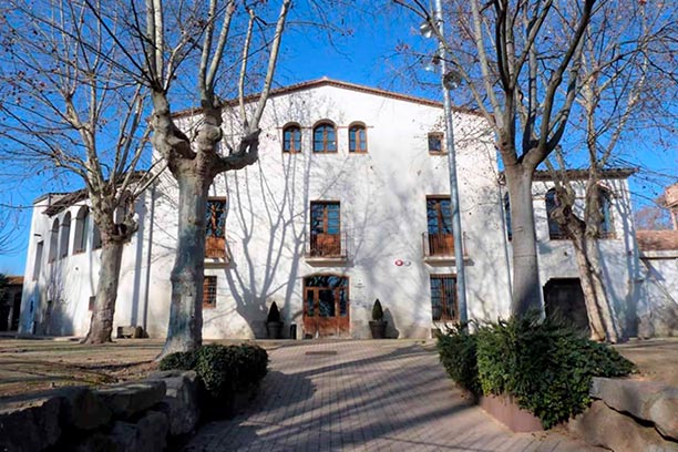 Centre de Formació d'Adults Municipal L'Olivera.